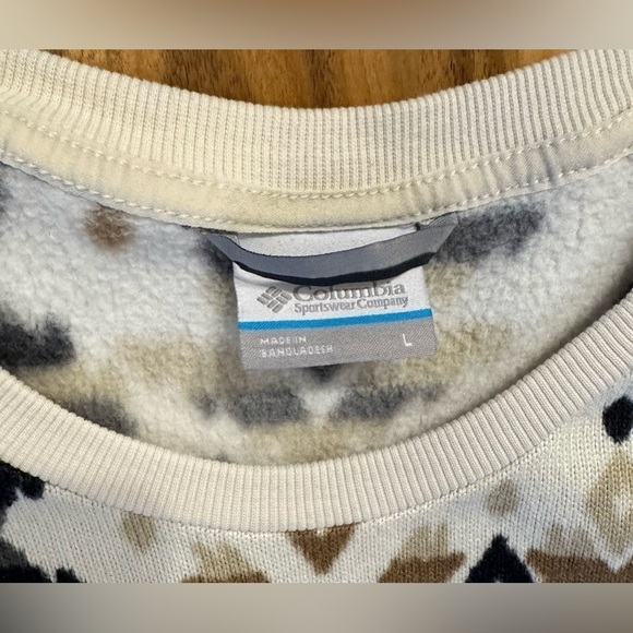 Women’s Columbia top. Size Large. - Picture 3 of 5